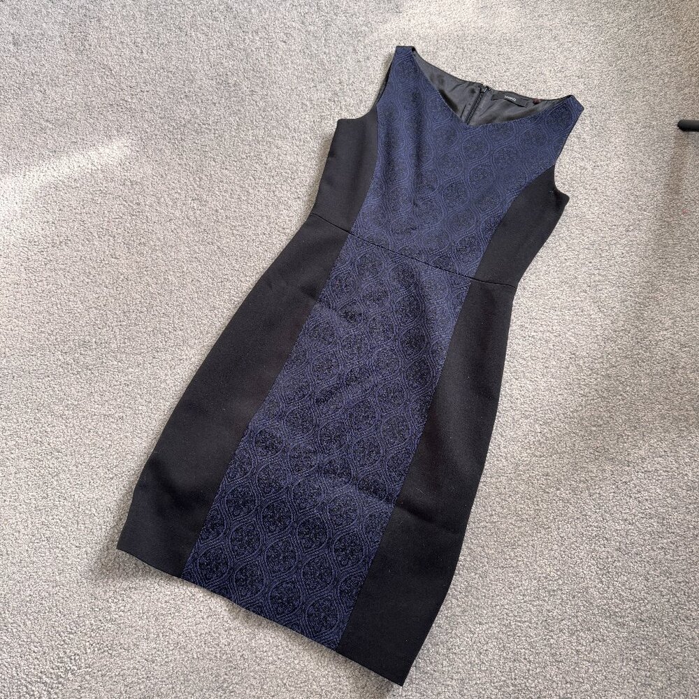 - Tahari Colorblock Sheath Sleeveless Dress Panelled Blue Black Office US 4